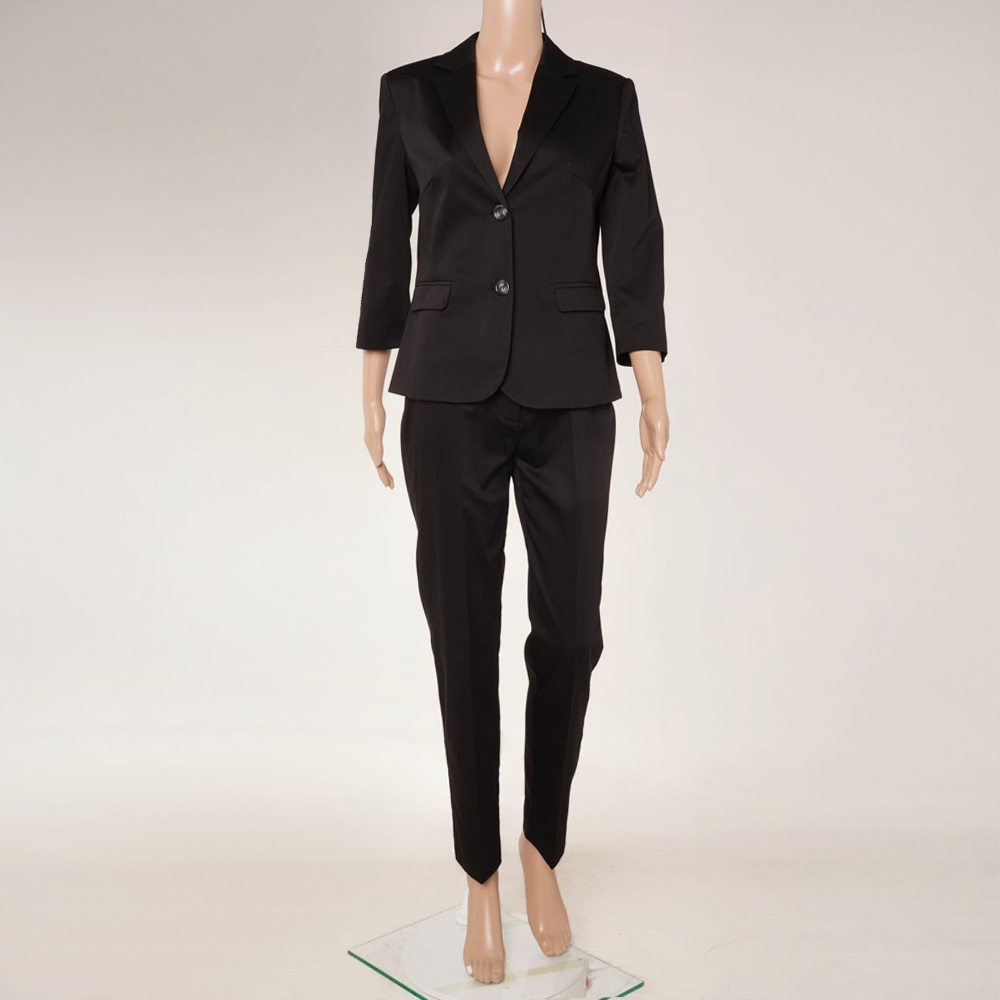 Camicia &mdash; manichino &mdash; sfondo bianco